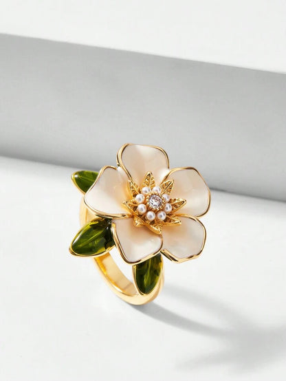 Cream Flower Embellished Ring